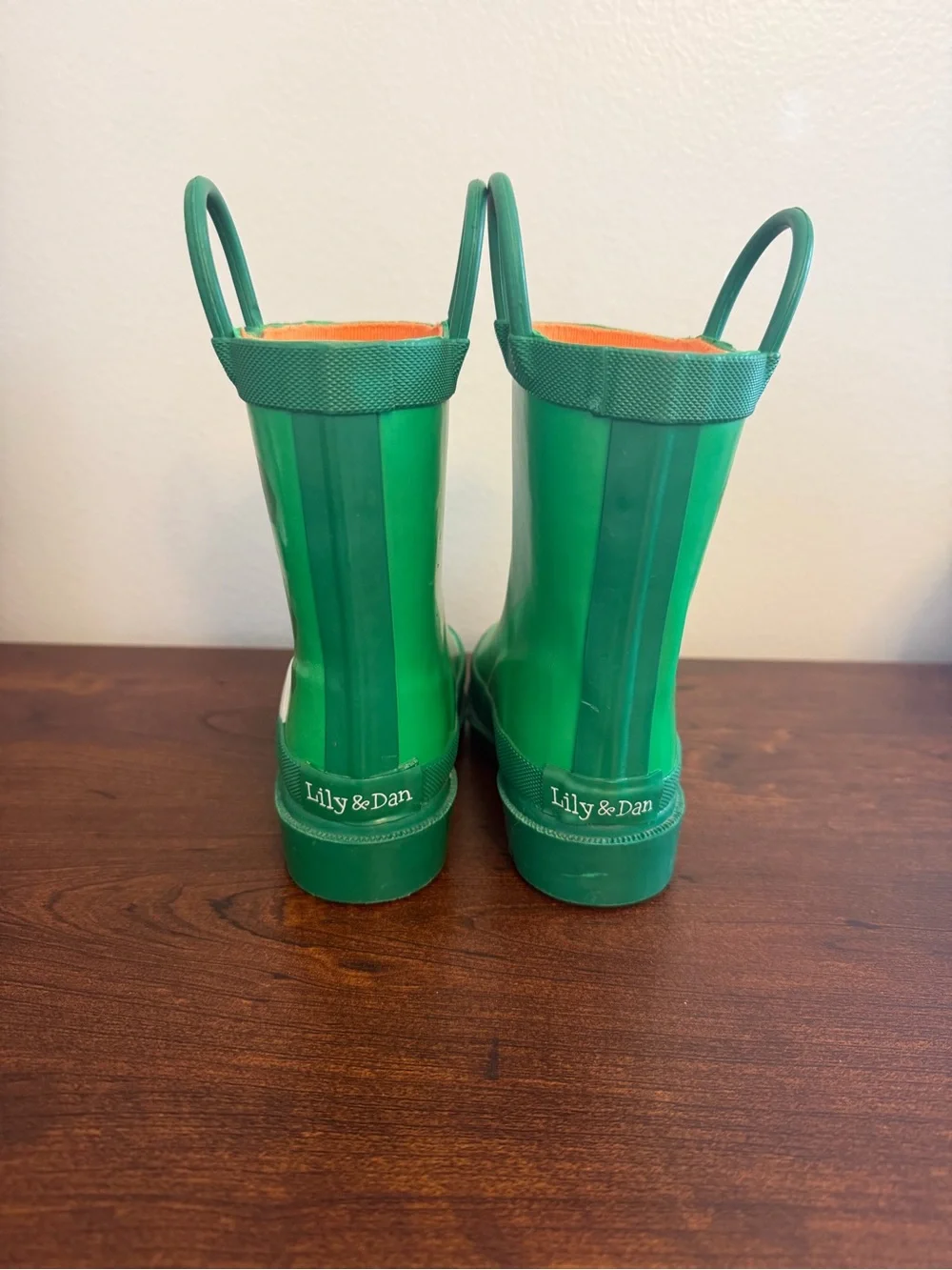 Lily & Dan bright green